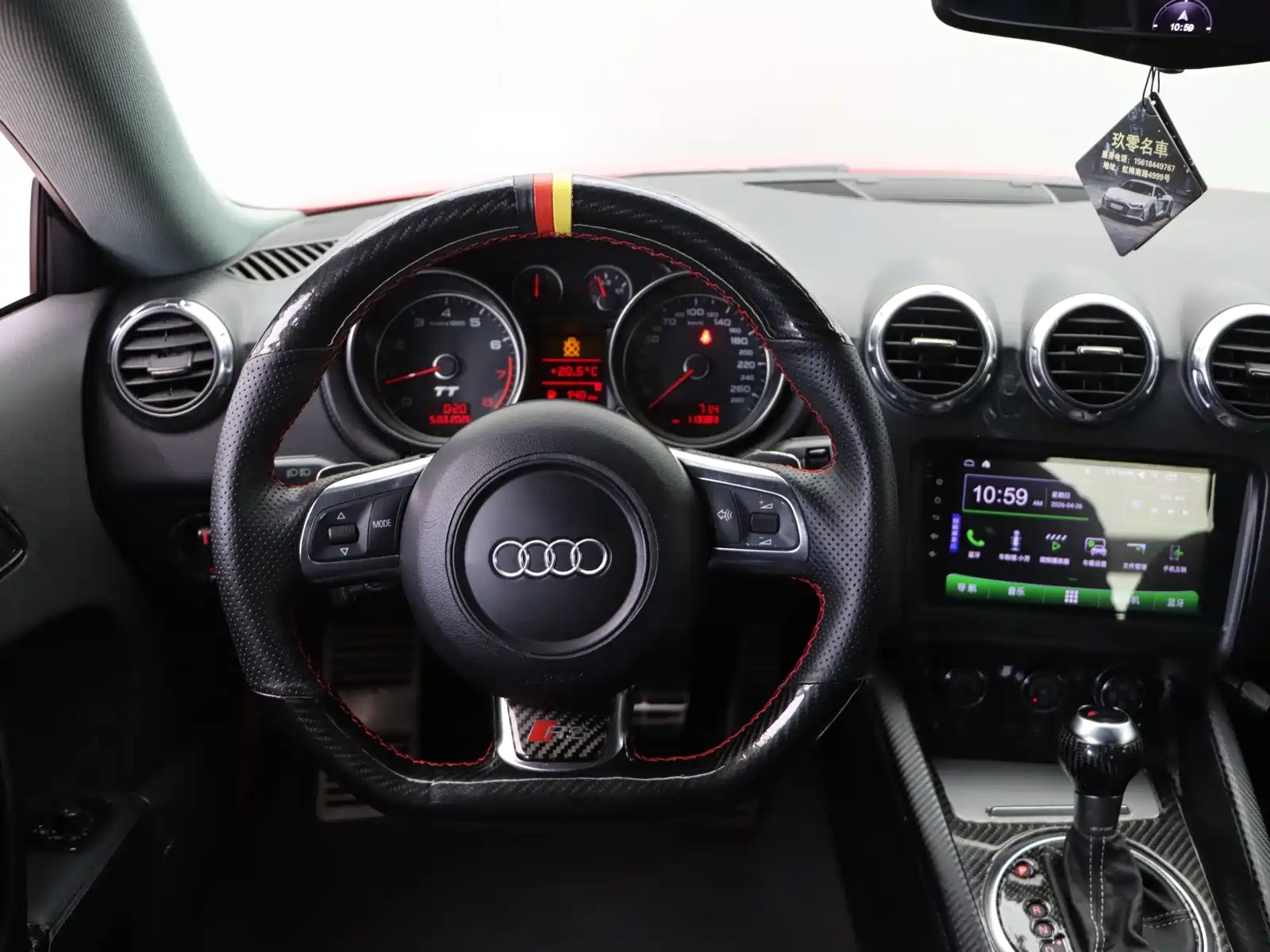 Фото 9 - Audi TT