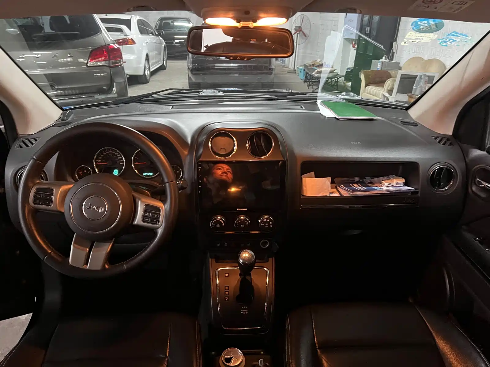 Фото 11 - Jeep Compass (Import)