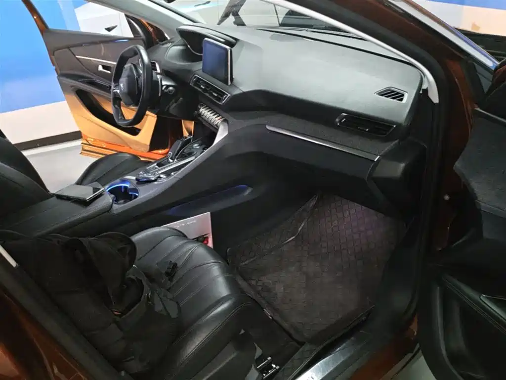 Peugeot 4008 2017 350THP Luxury Edition фото 11
