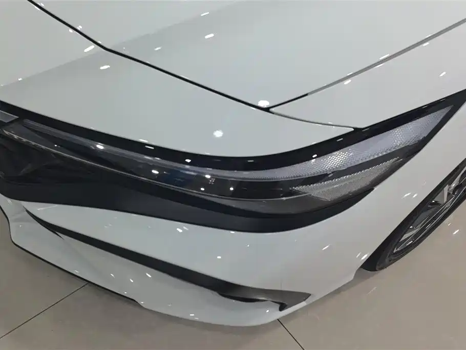 Hyundai Elantra 2023 1.5L CVT GLX Elite Edition фото 5
