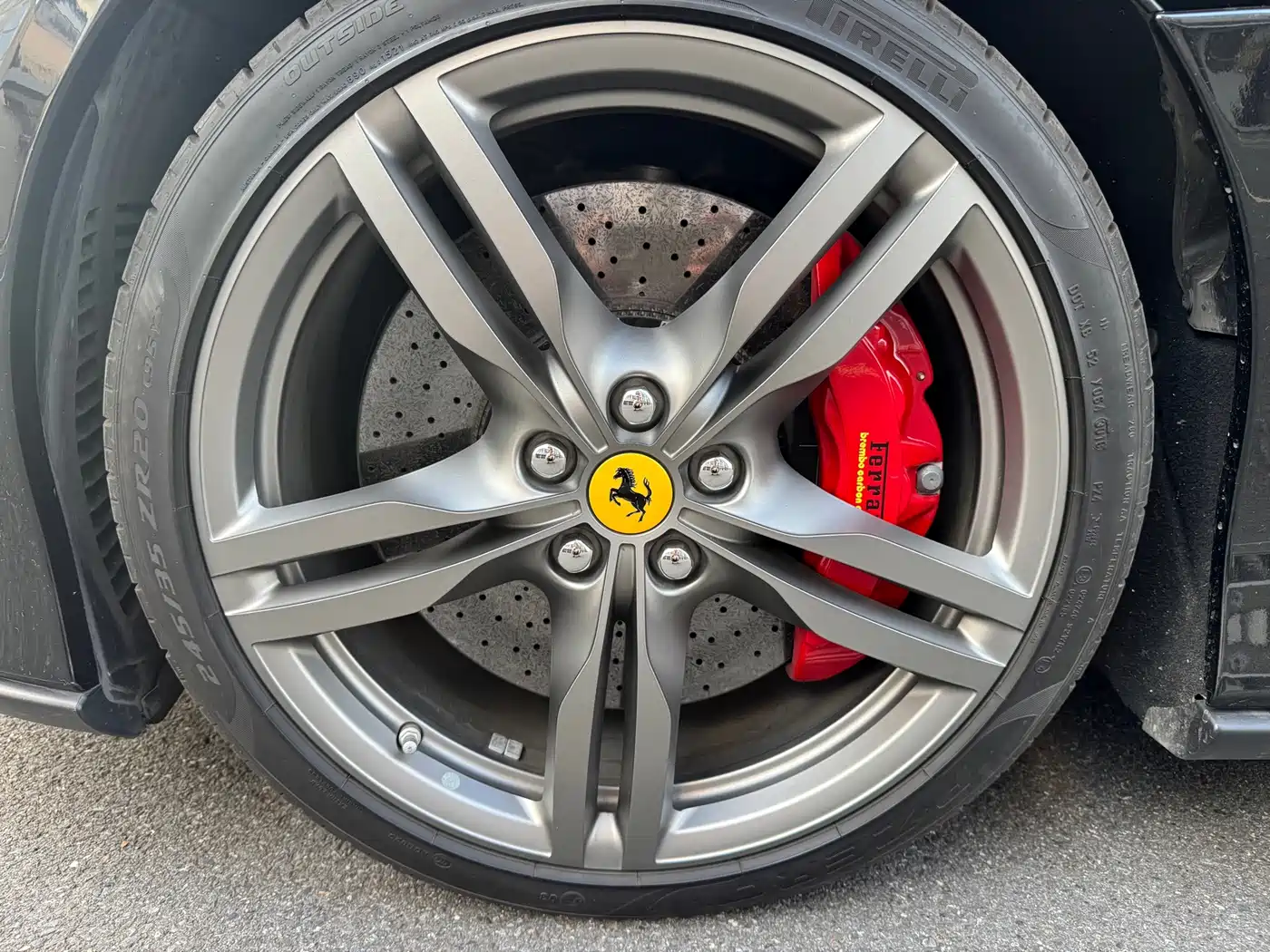 Ferrari Portofino 2019 2018 Model 3.9T