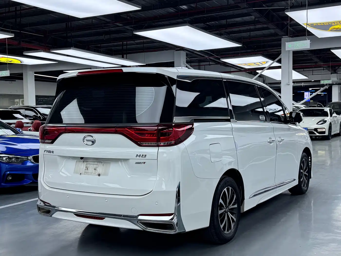 GAC Trumpchi Trumpchi M8 2021 Leading Show Series 390T Premium Edition фото 24