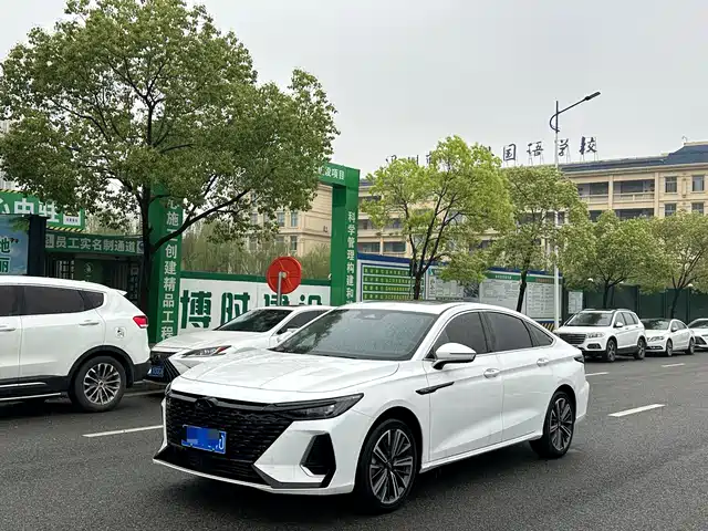 Chery Arrizo 8 2025