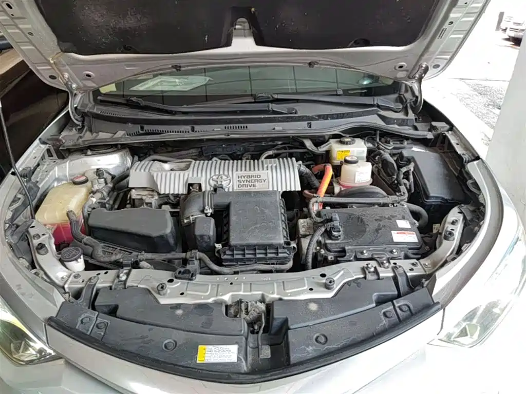 Toyota Levin 2017 Facelift Hybrid 1.8H GS E-CVT Elite Sunroof Edition China V фото 20