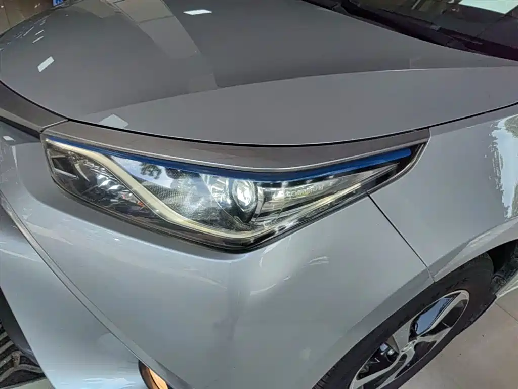 Toyota Levin 2017 Facelift Hybrid 1.8H GS E-CVT Elite Sunroof Edition China V фото 24