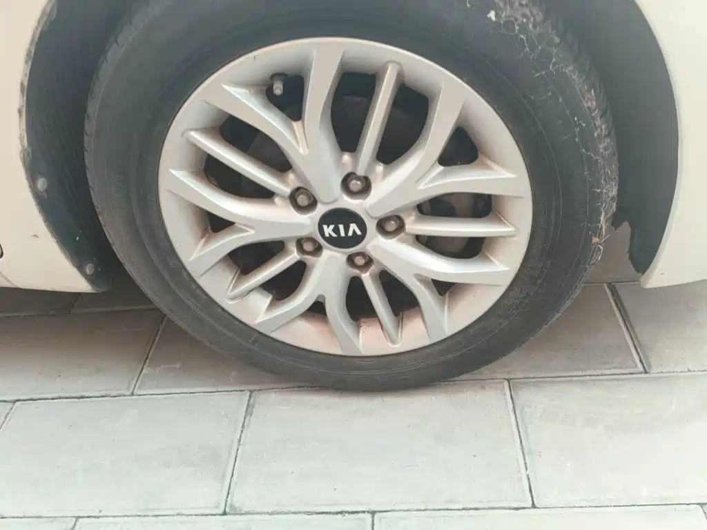 Kia K3S 2015 2014 1.6L Automatic GLS