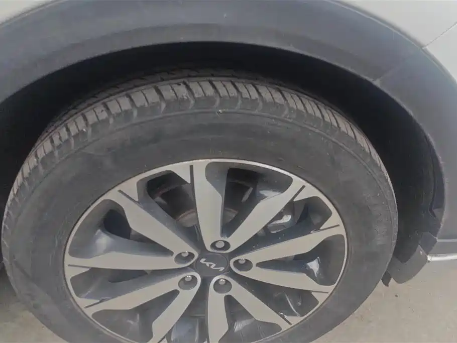 Kia KX5 2016 Model 1.6T Automatic 2WD DLX фото 6
