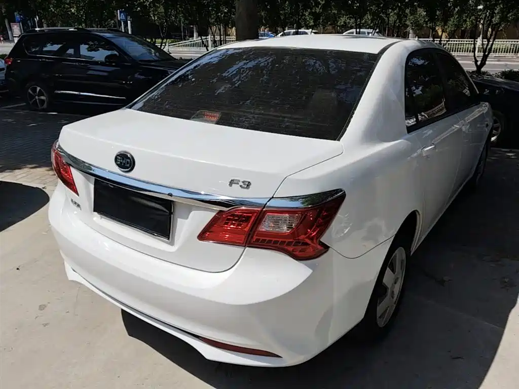 BYD F3 2020 1.5L Manual Premium Edition фото 7