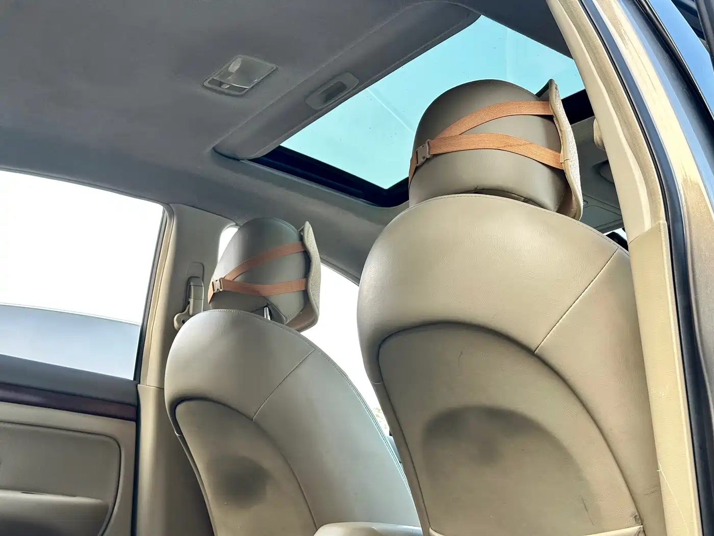 Nissan Sylphy 2010 2009 Model 1.6XL Automatic Luxury Sunroof Edition