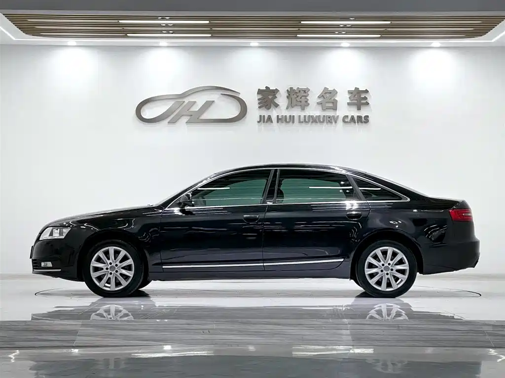 Audi A6L 2011 2.0 TFSI Automatic Comfort фото 4