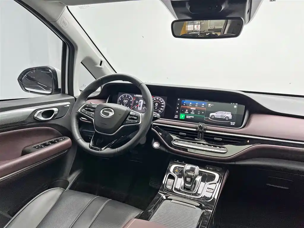 GAC Trumpchi Trumpchi M6 2023 PRO 270T DCT Noble Edition фото 26