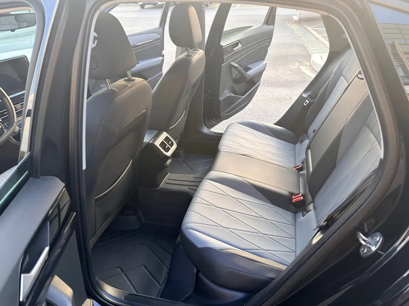 Volkswagen Lavida, миниатюра 11
