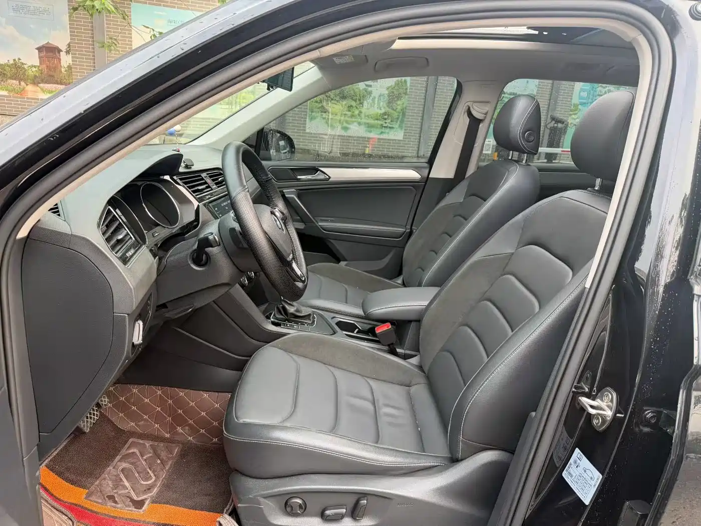 Volkswagen Tiguan L 2020 330TSI Auto 2WD Panorama Comfort China VI фото 6