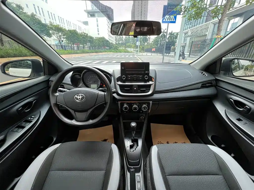 Toyota YARiS L Zhi Xuan 2021 1.5L CVT Leading Edition фото 5