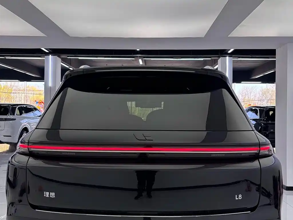 Li Auto IDEAL L8