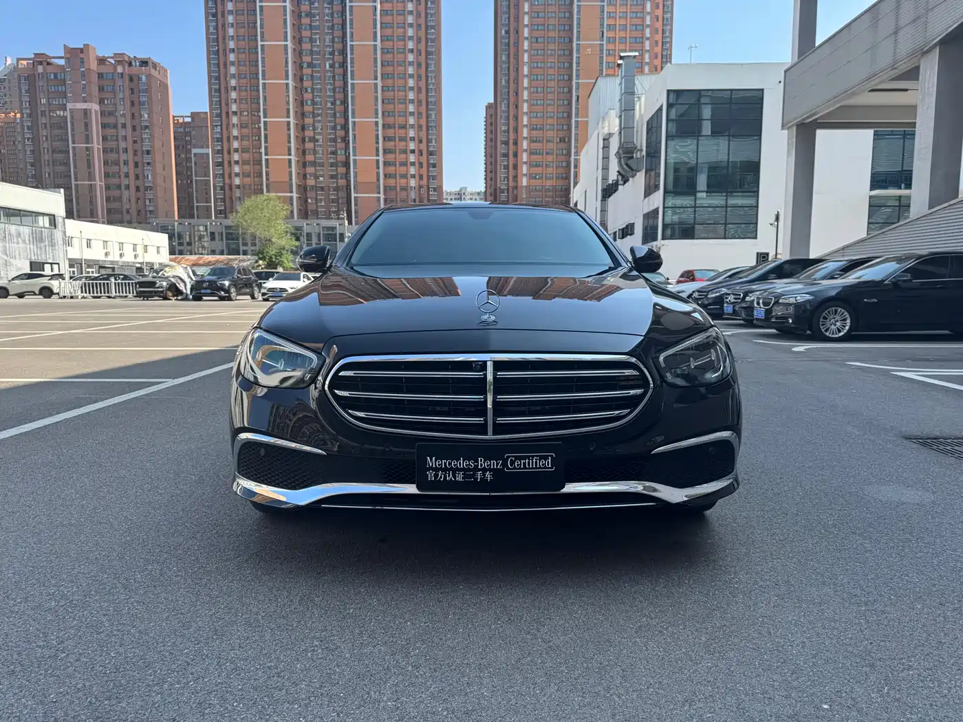 Mercedes-Benz E-Class 2022 Second Facelift E 300 L Luxury фото 2