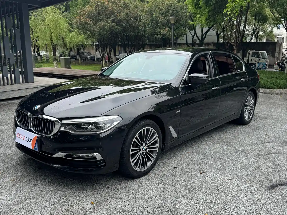 BMW 5 Series 2018 Facelift 530Li Exclusive Luxury Package