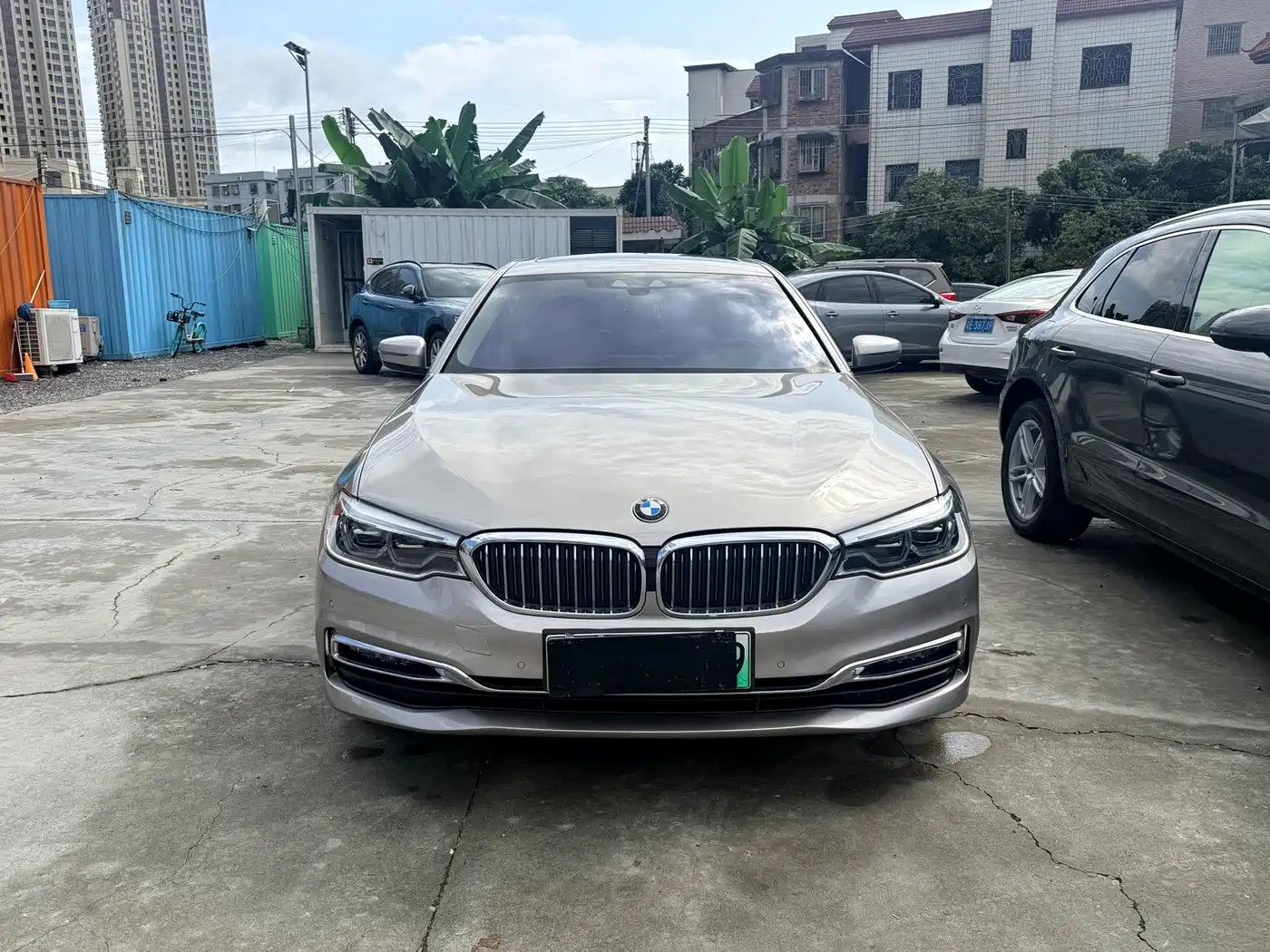 BMW 5 Series New Energy 2019 530Le Luxury Package фото 3