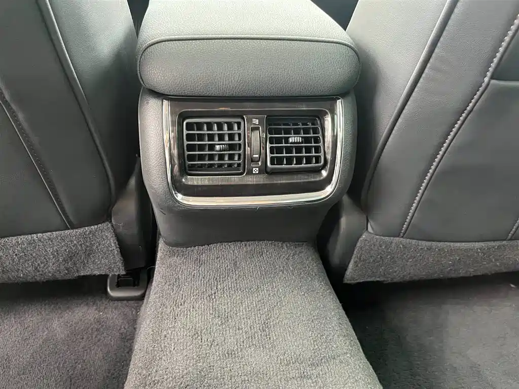 Toyota Crown 2015 2.5L Smart Edition фото 17