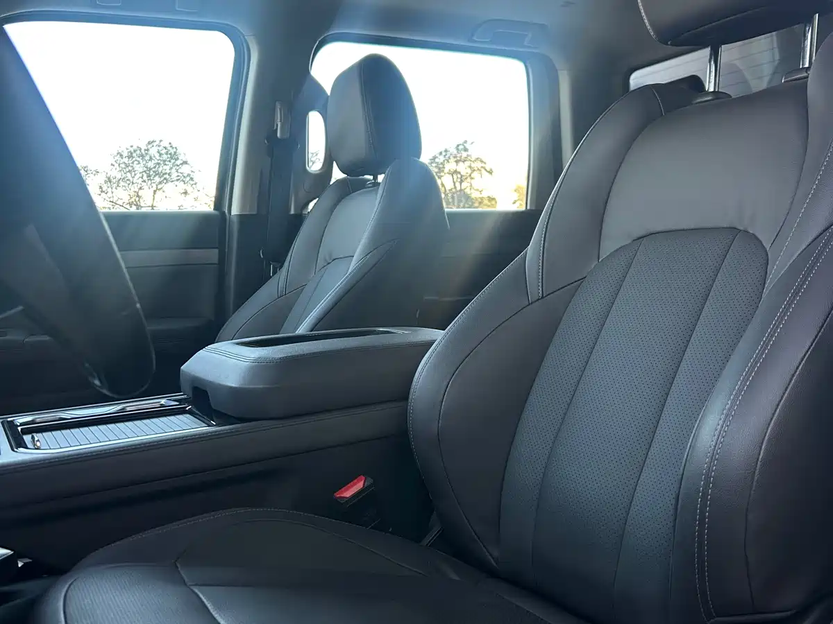 Dongfeng Mengshi MS600 2023 Model 6.7T Diesel Double Cab Chassis Flagship Edition фото 10