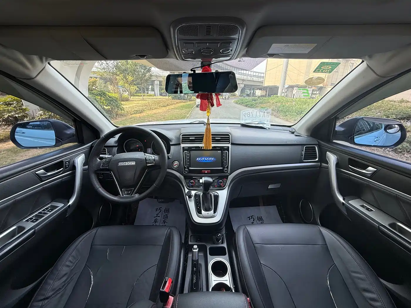 Photo 11 - Haval M6