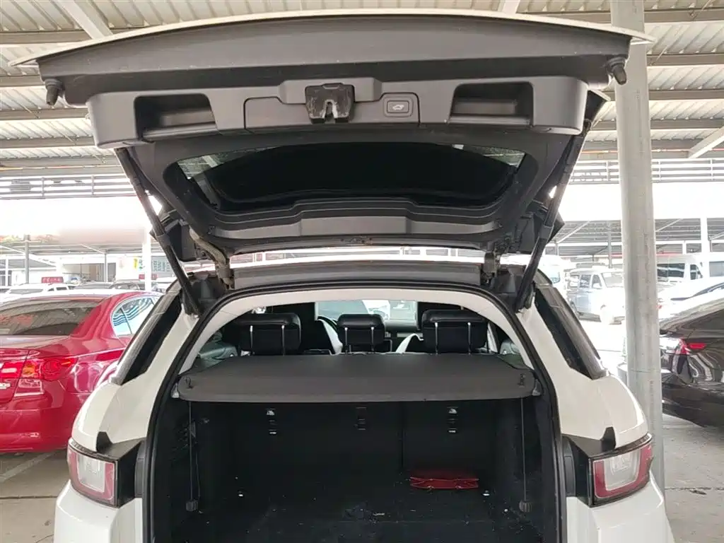 Land Rover Range Rover Evoque 2018 240PS SE Smart Edition фото 19