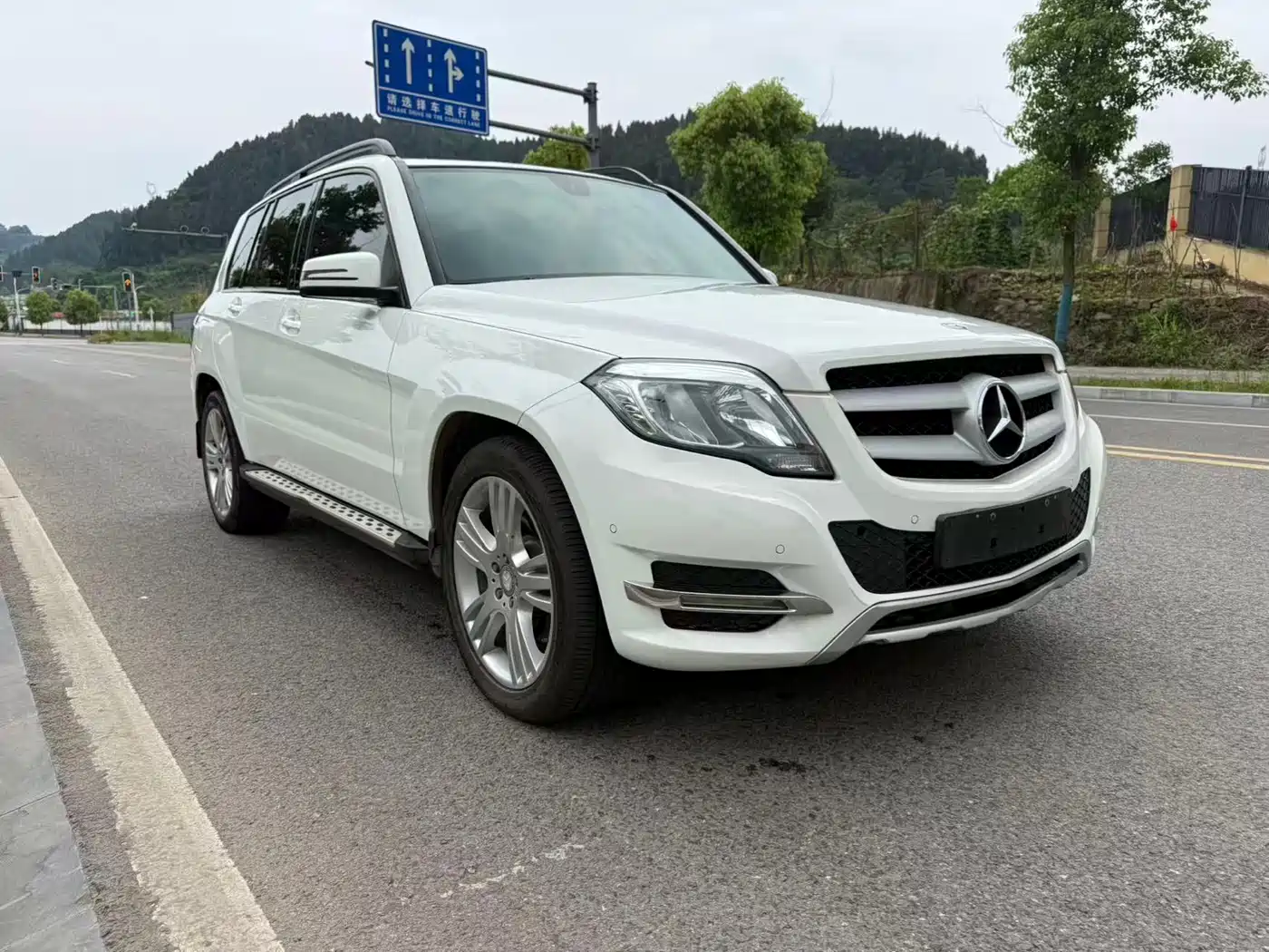 Mercedes-Benz GLK-Class 2013 GLK 300 4MATIC Dynamic фото 3