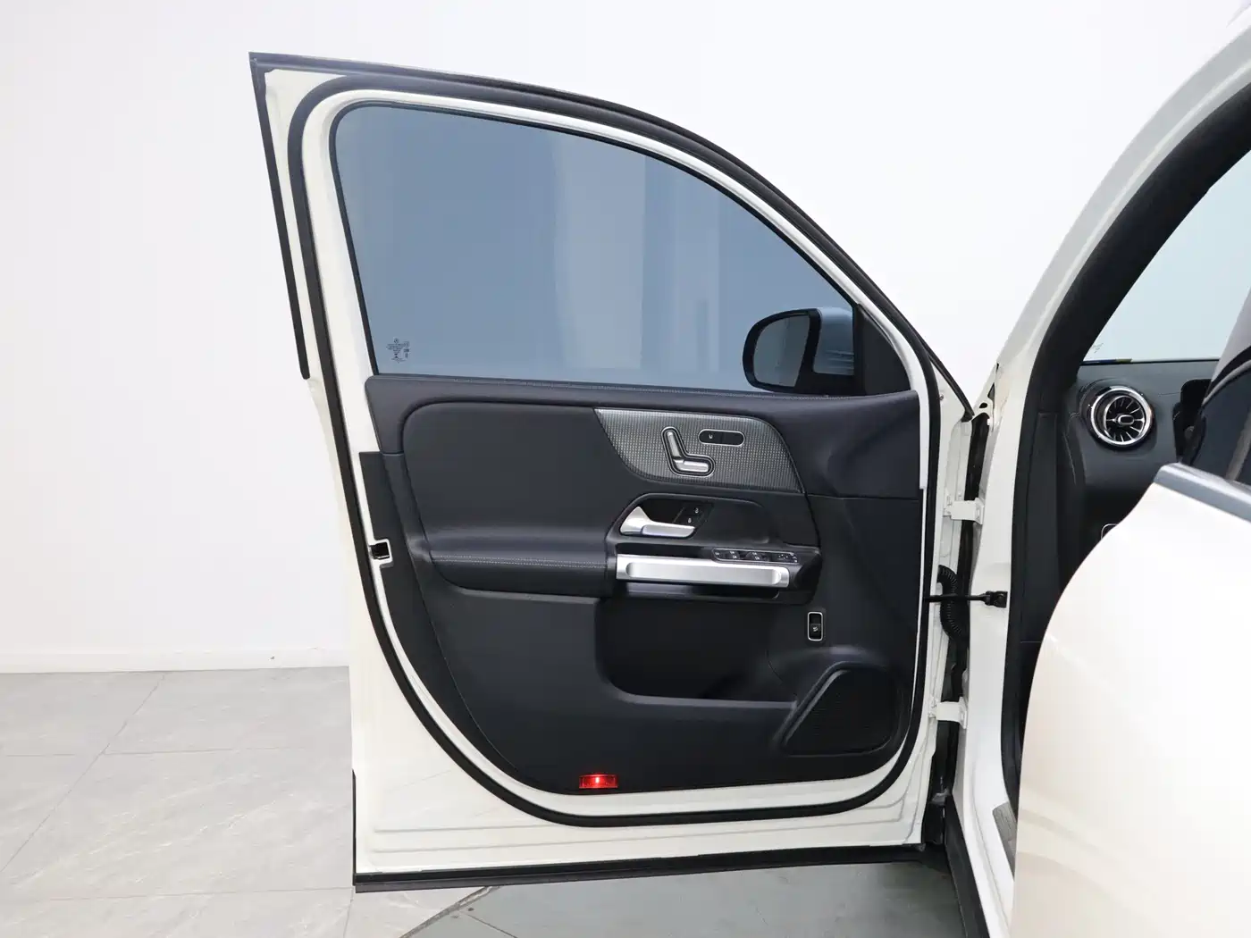 Mercedes-Benz GLB 2021 GLB 200 Style фото 13