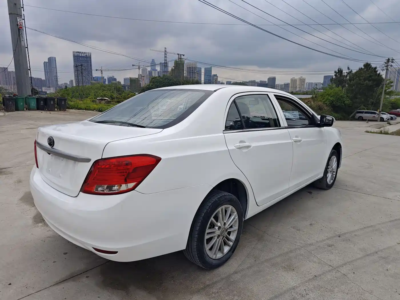 BYD e5 2018 450 Connected Enjoyment фото 6