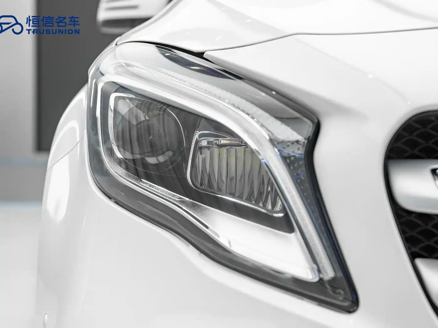 Mercedes-Benz GLA 2018 GLA 200 Fashion фото 9
