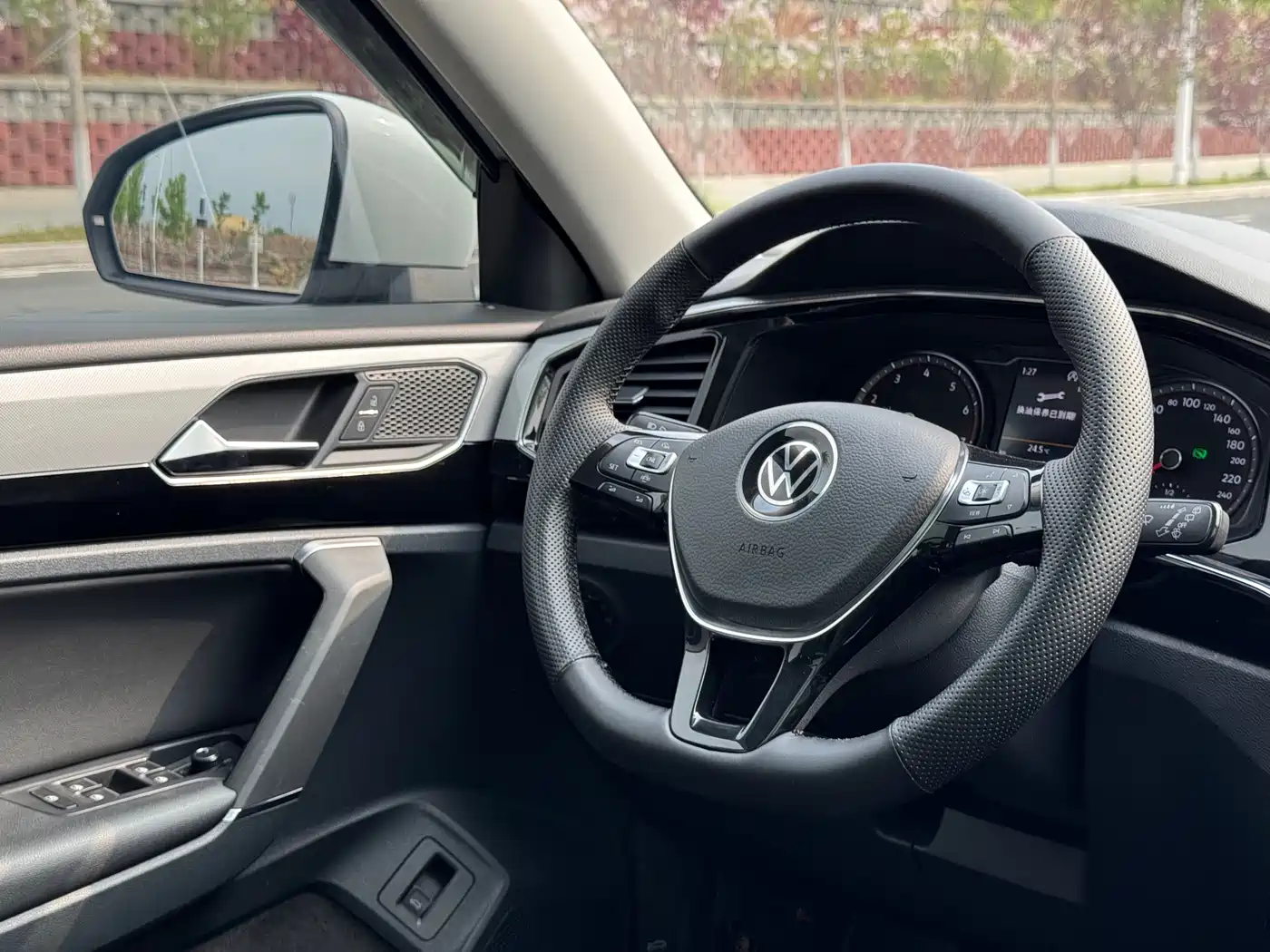 VOLKSWAGEN TANYUE