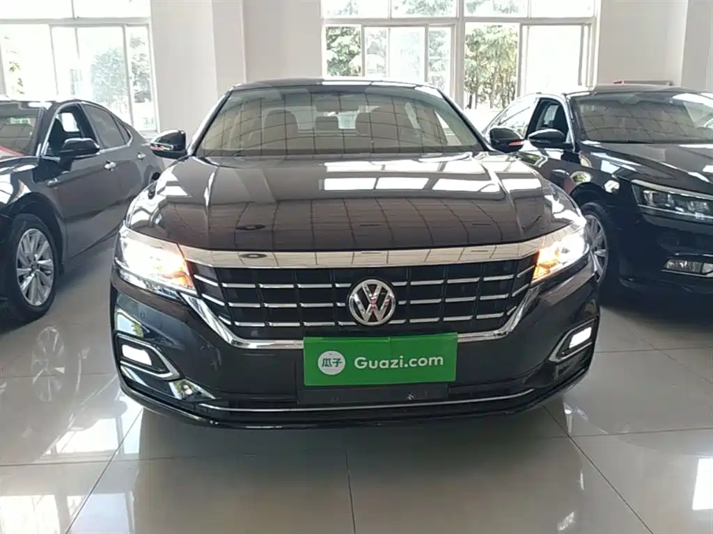 Volkswagen Passat 2019 330TSI Elite Version China VI фото 3