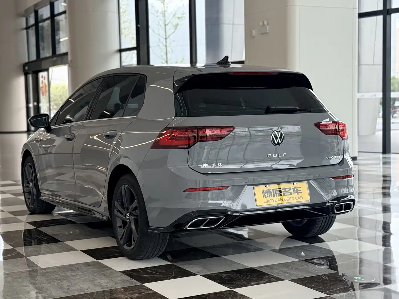 Фото 7 - Volkswagen Golf