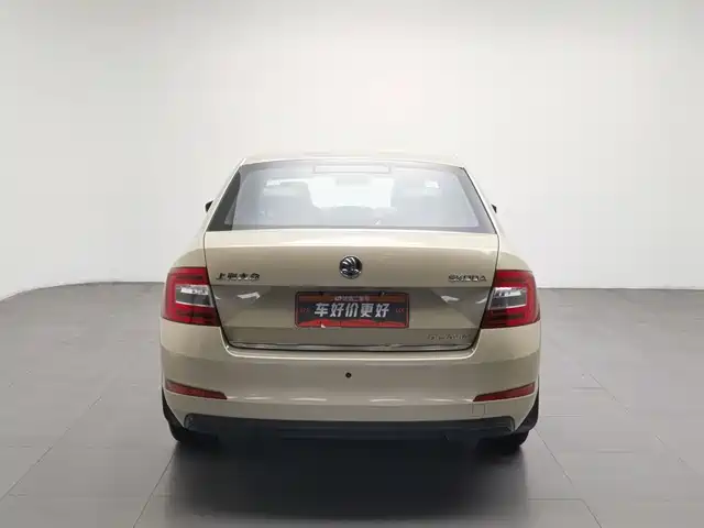 Škoda Octavia 2015 1.6L Automatic逸俊版 — фото 4