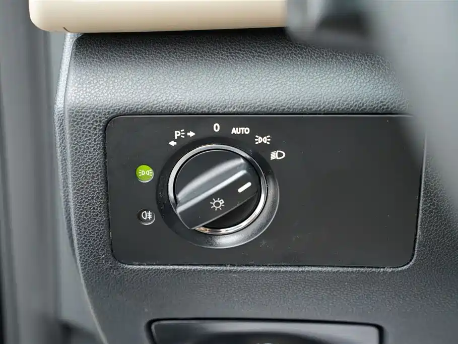 Mercedes-Benz R-Class 2014 R 400 4MATIC Business фото 8
