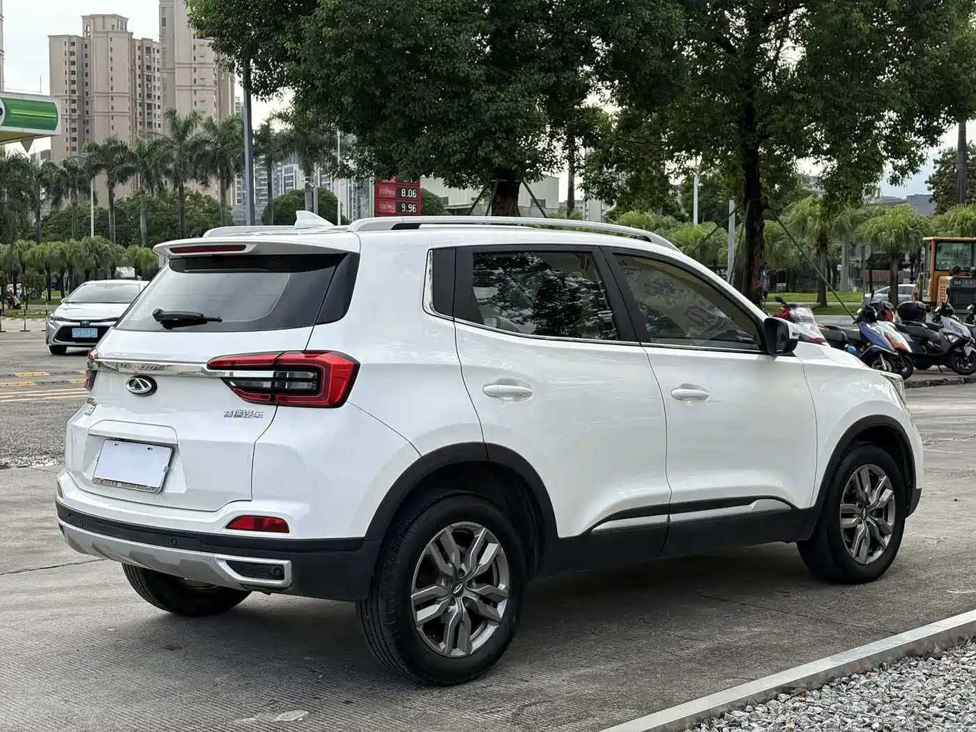Фото 8 - Chery Tiggo 5x