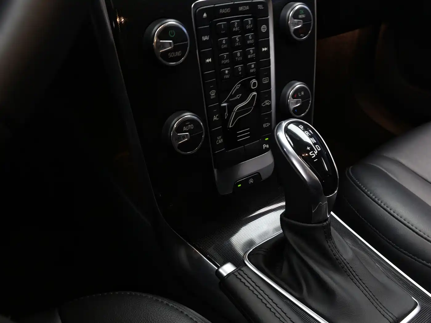 Volvo V40 2019 2018 T3 Inscription Edition