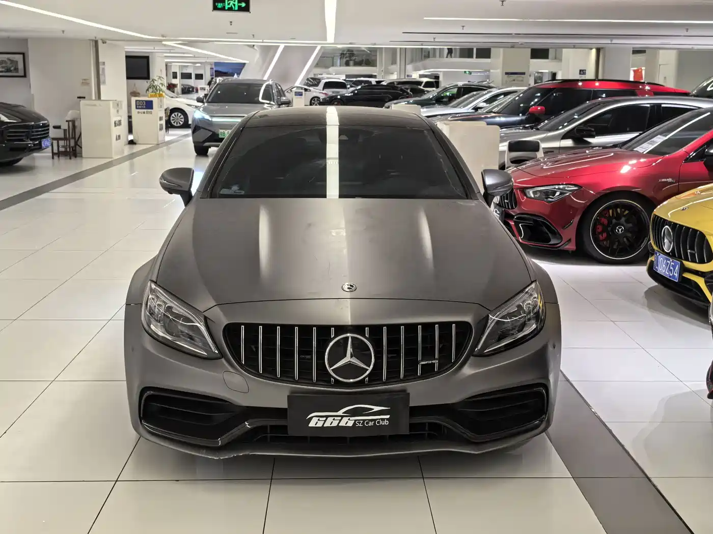 Фото 2 - Mercedes-Benz C-Class AMG