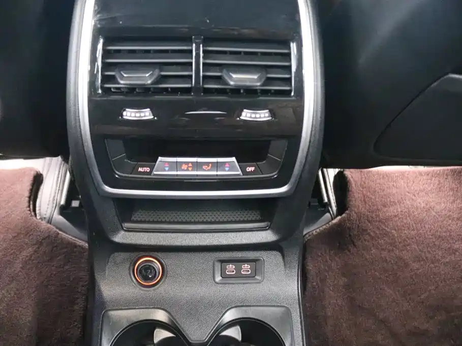 BMW X7 2022 xDrive40i Exclusive M Sport Package фото 10