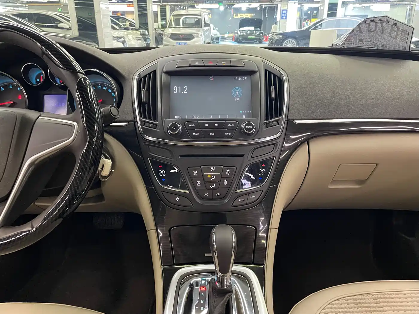 Buick Regal 2014 2.0L Leading Fashion Type фото 16
