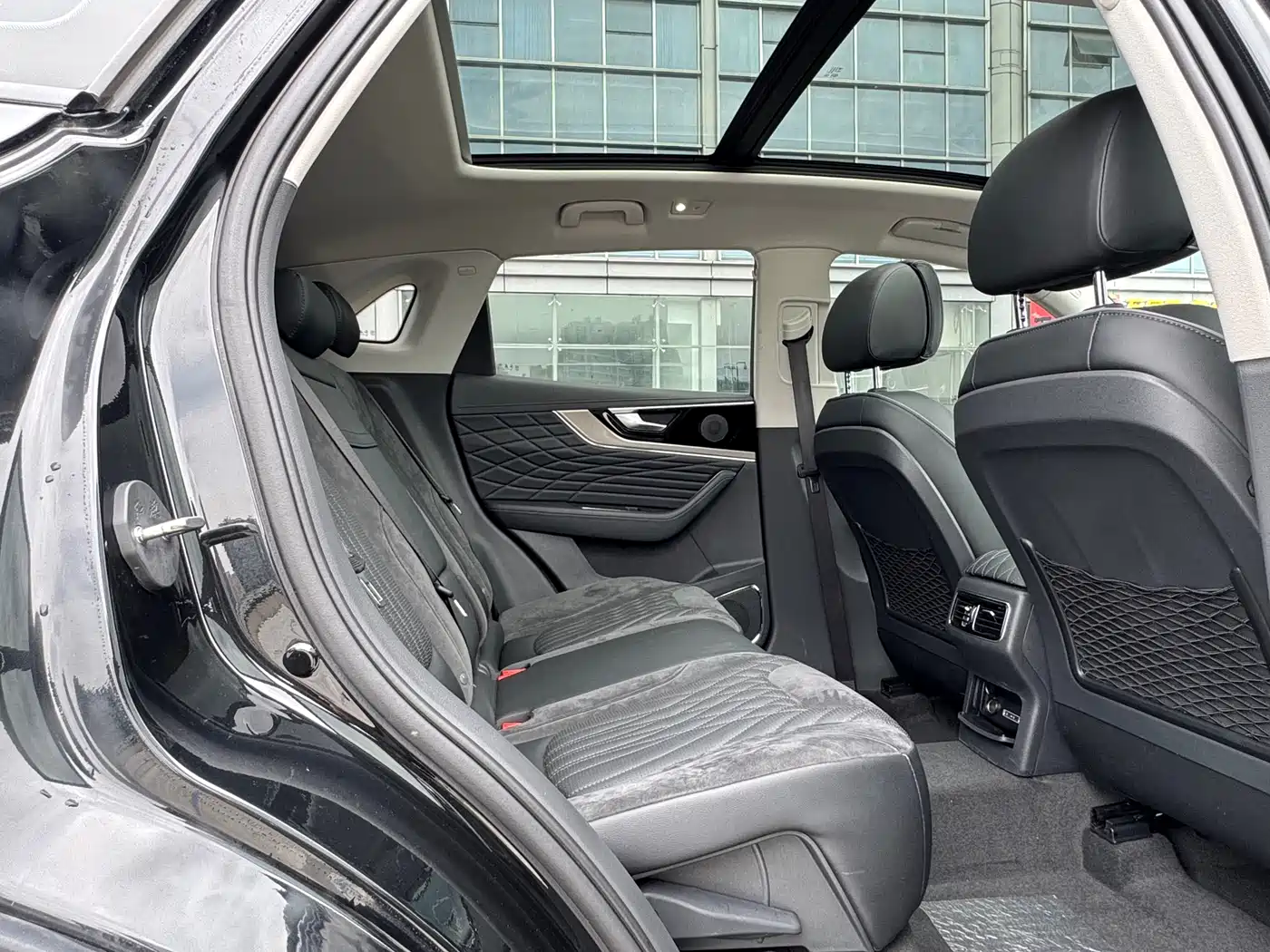 Hongqi HS5 2022 2.0T Smart Connect Premium Edition фото 11