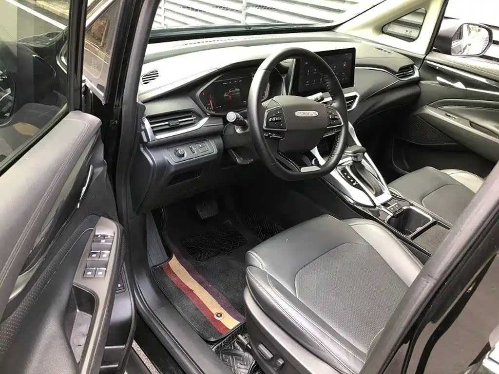 SAIC Maxus Maxus G50 2020 2019 1.5T Automatic Elite Edition China VI