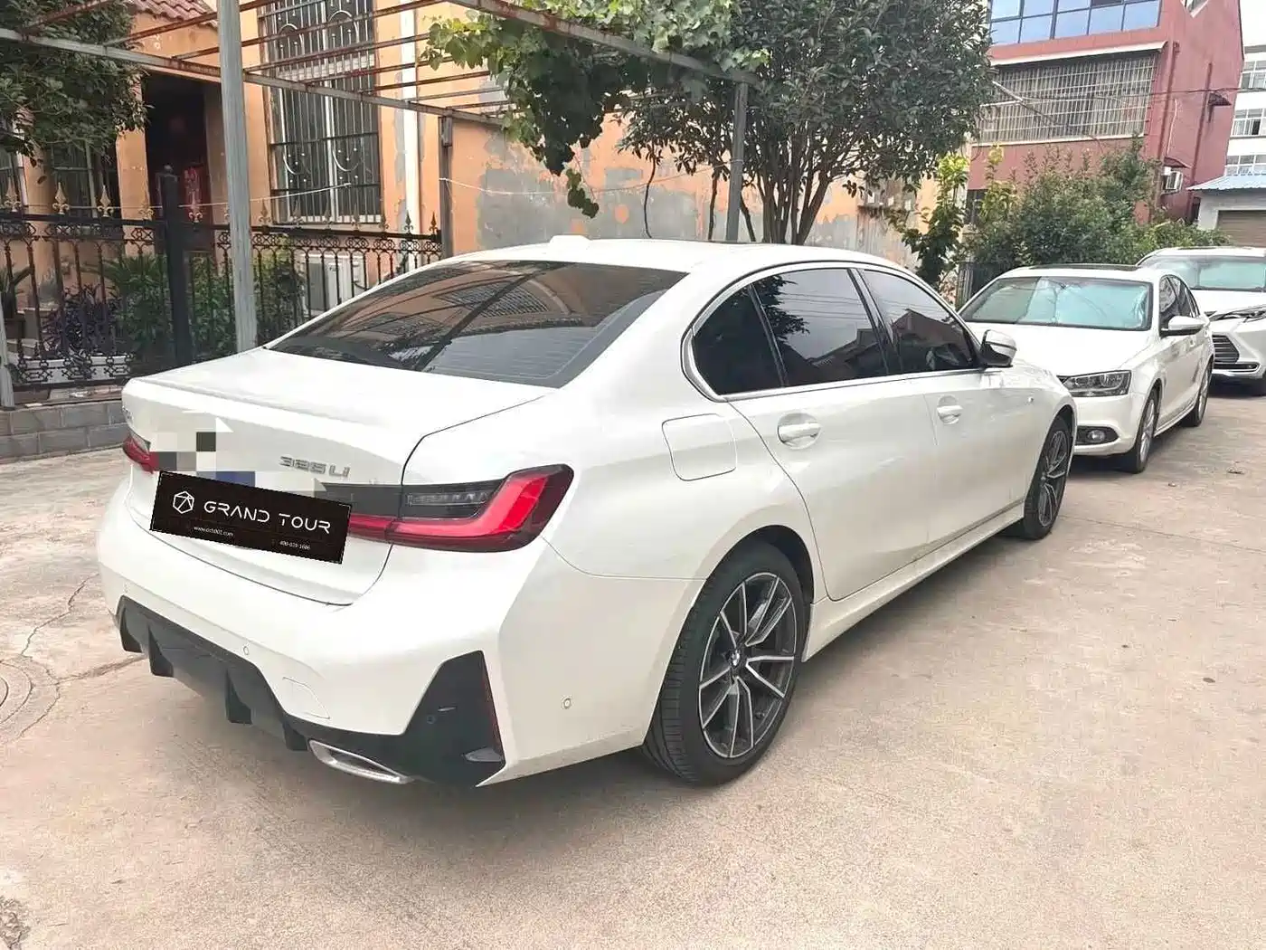 BMW 3 Series 2026 2025 325Li M Sport Package