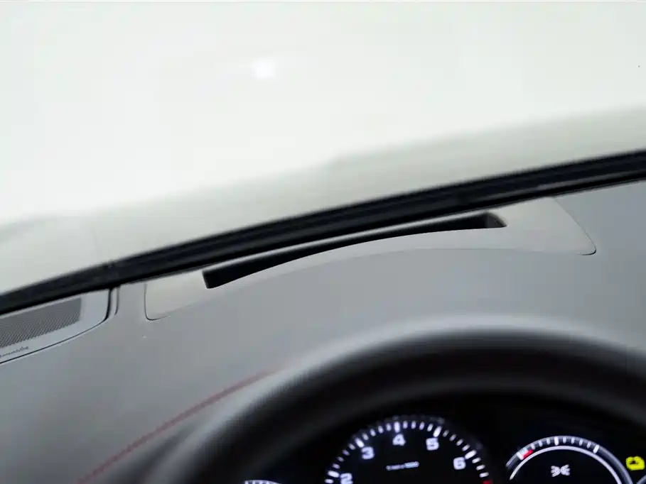 Porsche Cayenne New Energy 2022 Cayenne E-Hybrid 2.0T Platinum Edition фото 20