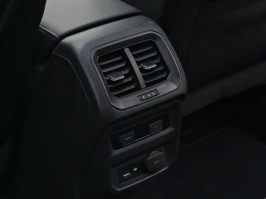 Volkswagen Tiguan 2018 330TSI 4WD Innovation Edition фото 41