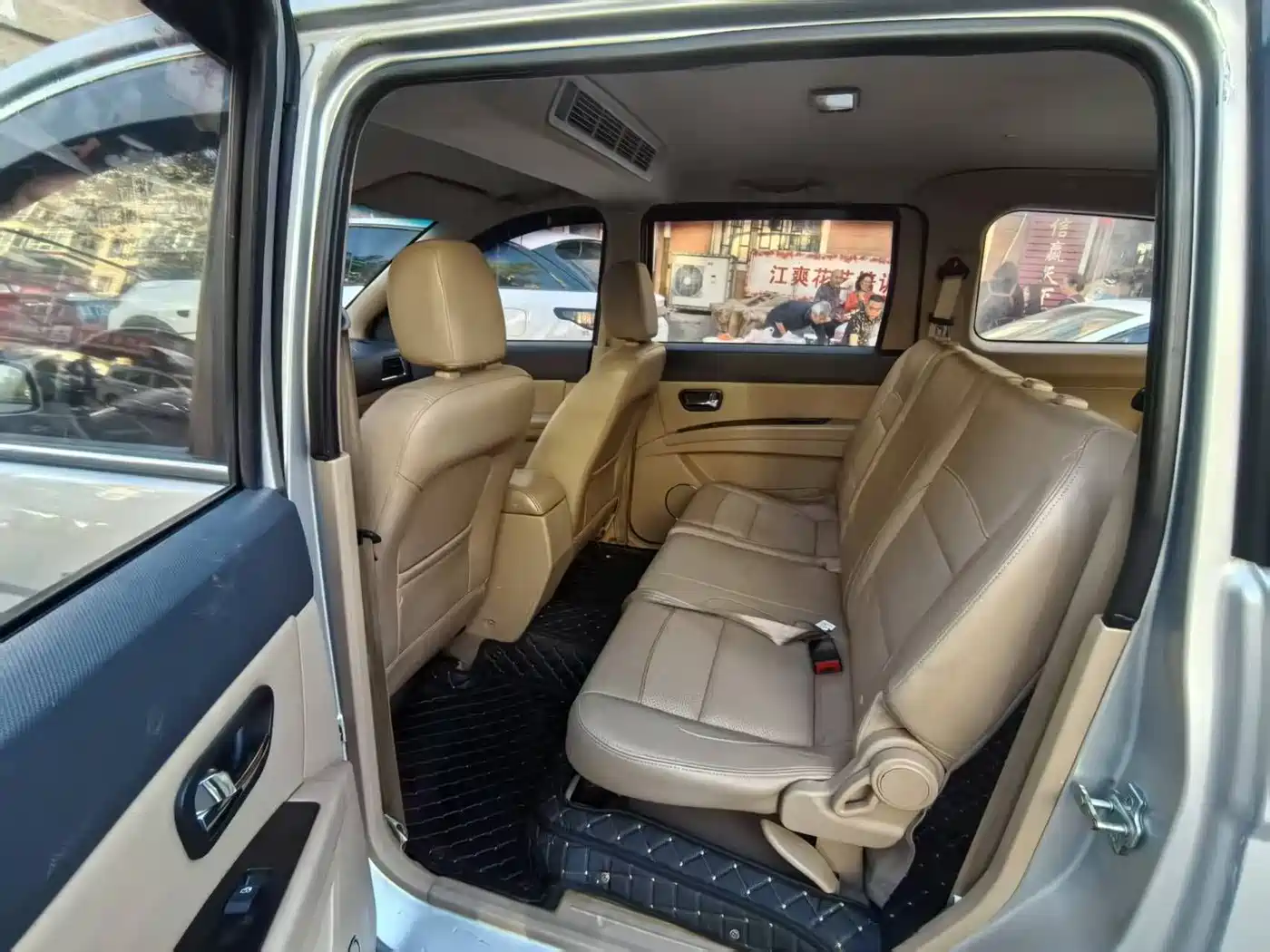Фото 8 - Wuling Motors Wuling Hongguang