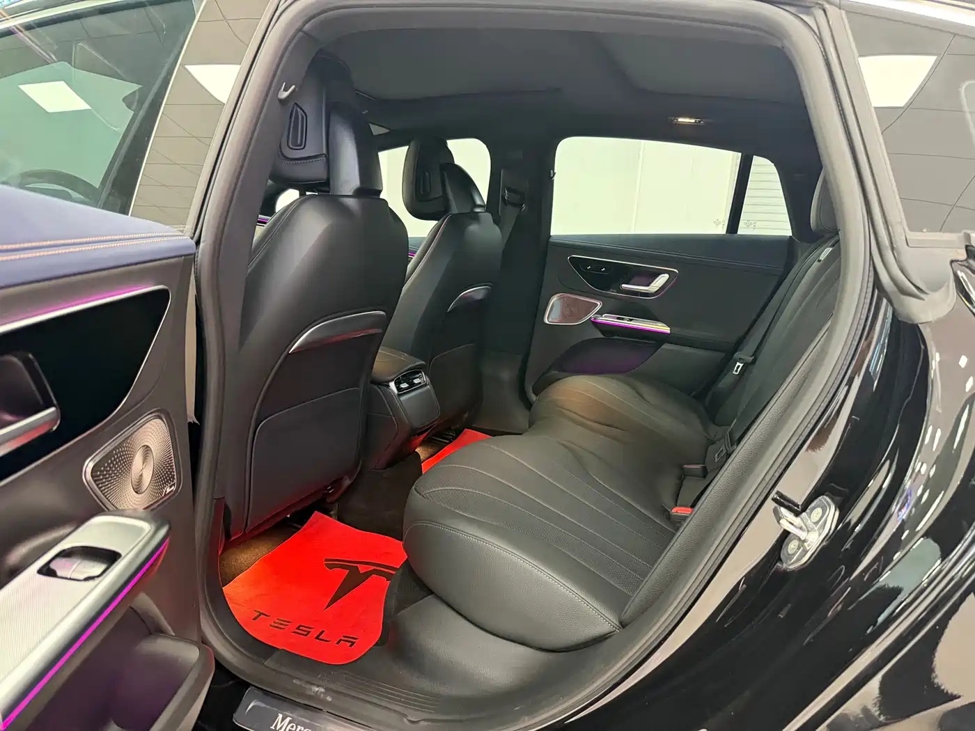 Mercedes-Benz EQE 2022 350 Luxury Edition фото 9