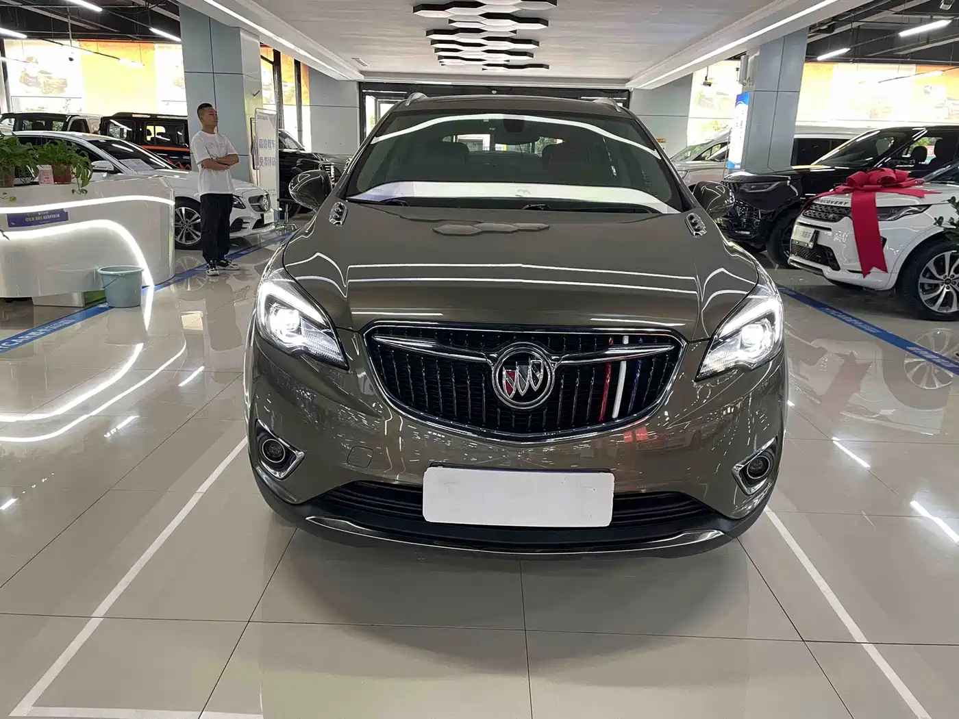 Buick Envision Plus 2019 28T 4WD Elite Type China V фото 2