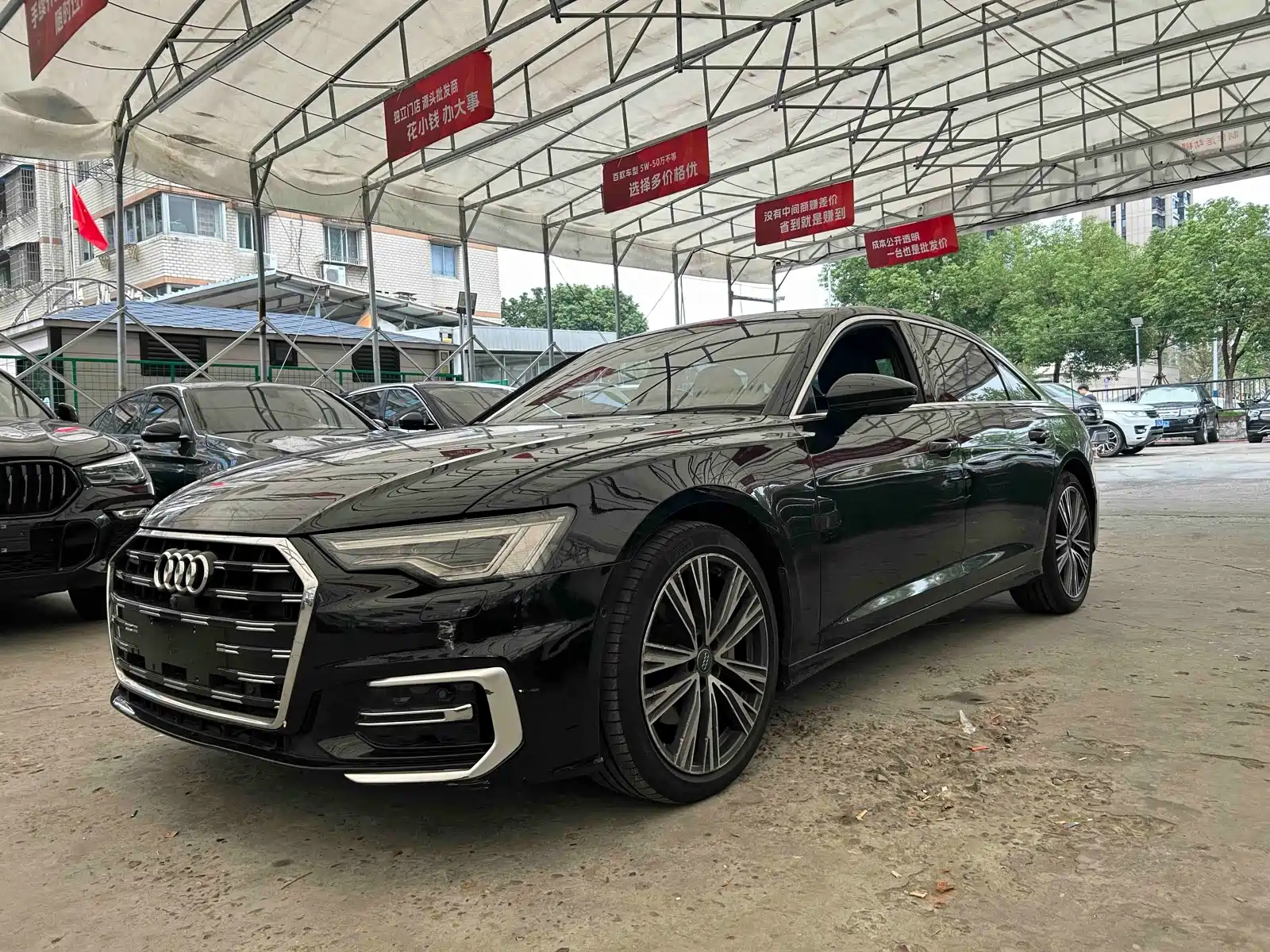 Фото 3 - Audi A6L