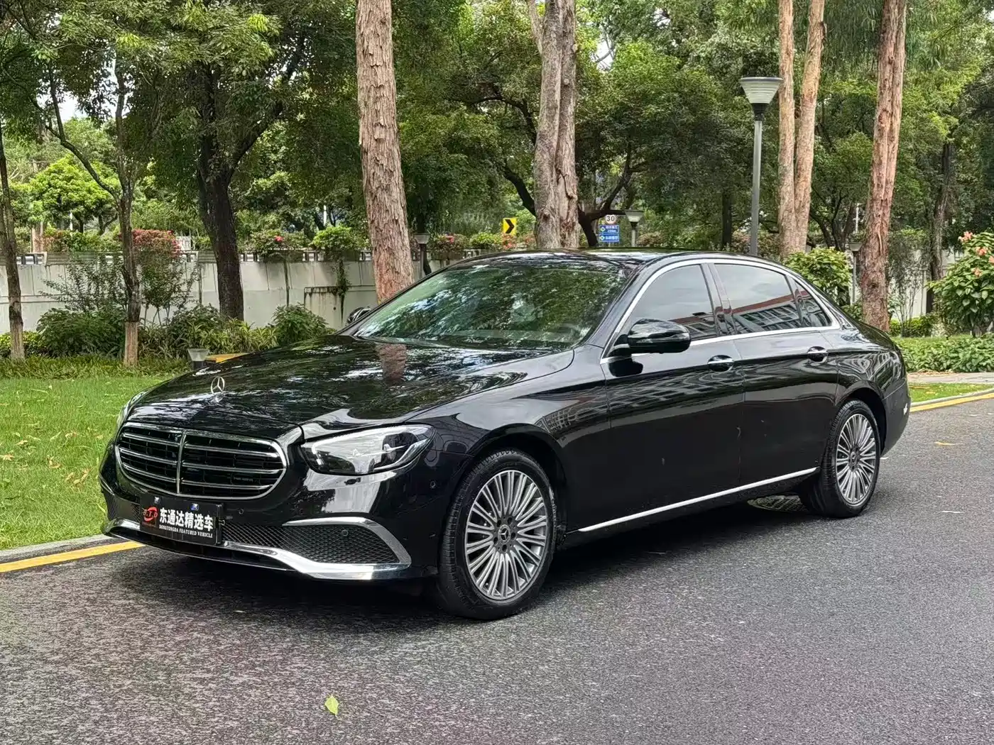 Mercedes-Benz E-Class 2022 Second Facelift E 300 L Fashion